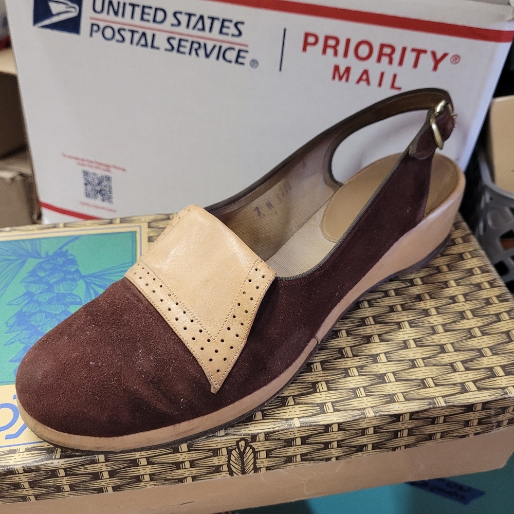 Shoes * Vintage 50s 60s 70s * New Pics for 1/3 show - Picture 2 of 16